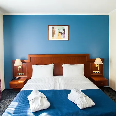 Hestia Jugend Hotel 4*