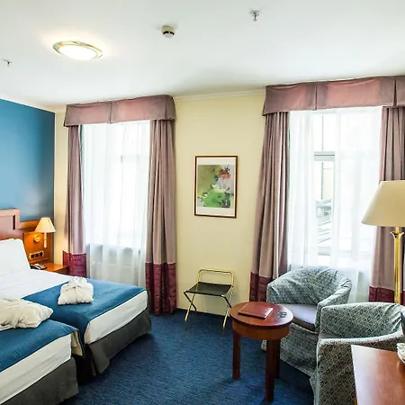 Hestia Jugend Hotel 4*