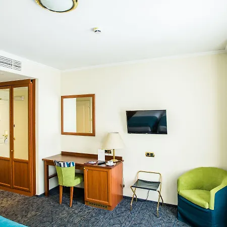 Hestia Jugend Hotel 4*