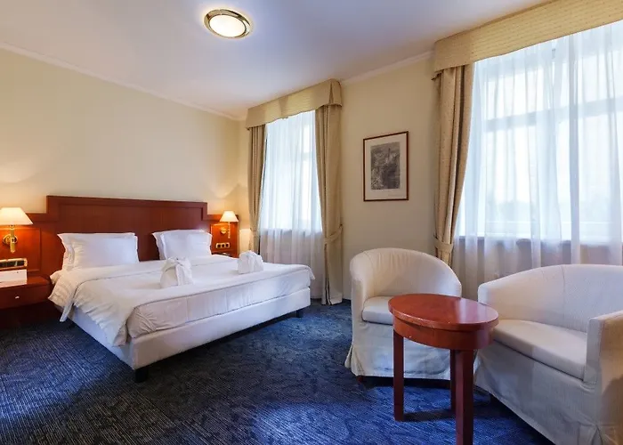 Hestia Jugend Hotel 4*